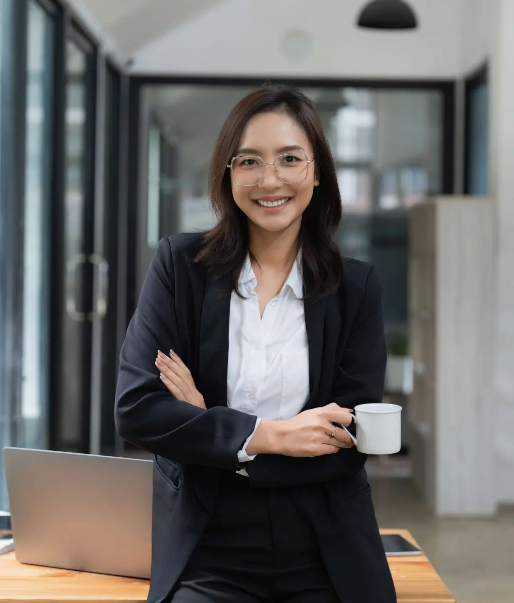 Smart asian business woman smiling at office space. real estate, lawyer, non-profit, marketing